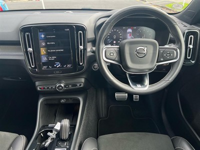 2019 Volvo XC40 - Thumbnail